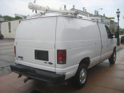 2013 Ford E350 Super Duty Cargo