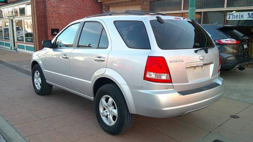 2006 Kia Sorento LX