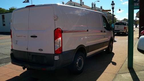 2017 Ford Transit-250 Base
