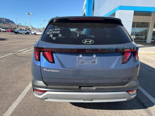 2025 Hyundai TUCSON SEL