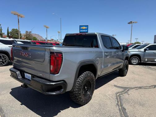 Sterling 2024 GMC Sierra 1500 AT4X