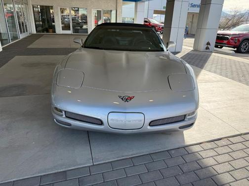 2004 Chevrolet Corvette Base
