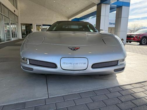 2004 Chevrolet Corvette Base