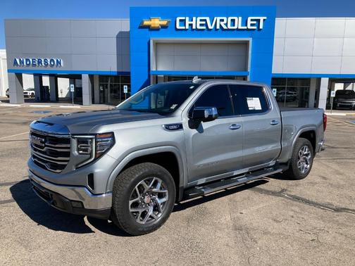 2025 GMC Sierra 1500 SLT