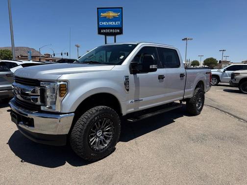 Ingot Silver 2019 Ford F-250 XLT