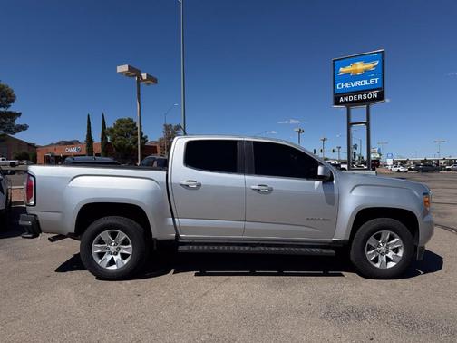 Quicksilver Metallic 2016 GMC Canyon SLE