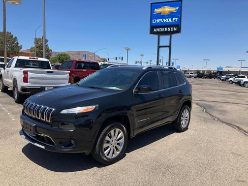 2017 Jeep Cherokee Overland