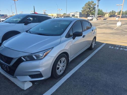 Brilliant Silver Metallic 2021 Nissan Versa S