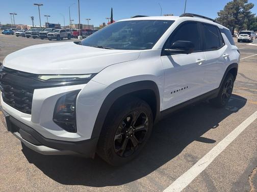 Summit White 2025 Chevrolet Equinox LT