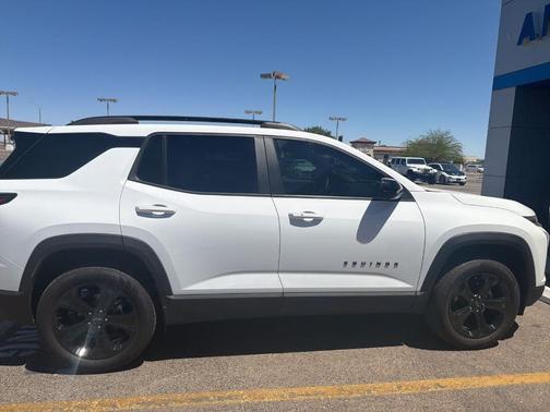 Summit White 2025 Chevrolet Equinox LT