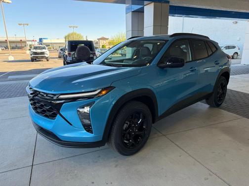 Marina Blue 2026 Chevrolet Trax LT