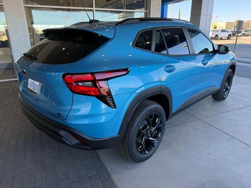Marina Blue 2026 Chevrolet Trax LT