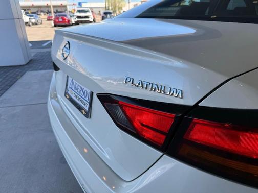 2019 Nissan Altima 2.5 Platinum