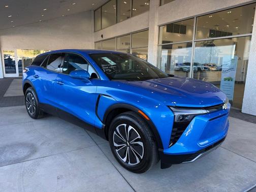 Rip Tide Blue 2025 Chevrolet Blazer EV LT
