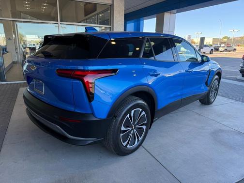 Rip Tide Blue 2025 Chevrolet Blazer EV LT