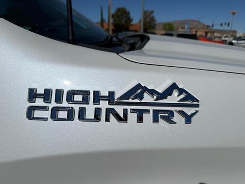 2023 Chevrolet Silverado 1500 High Country