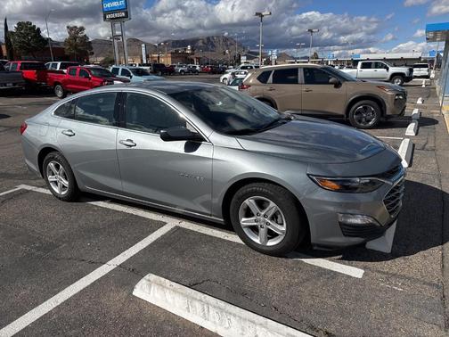 2024 Chevrolet Malibu LT