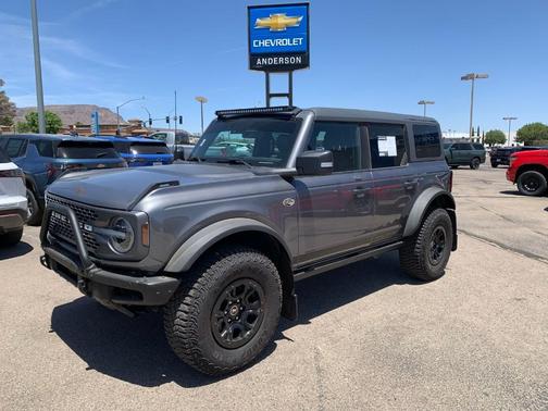 Gray Metallic 2022 Ford Bronco Wildtrak