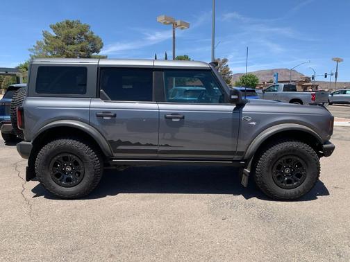 Gray Metallic 2022 Ford Bronco Wildtrak