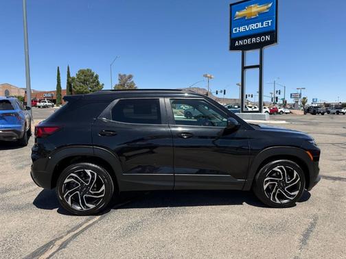 Mosaic Black Metallic 2024 Chevrolet Trailblazer RS