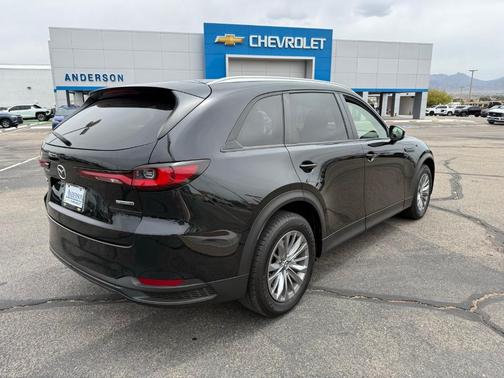 2024 Mazda CX-90 SE