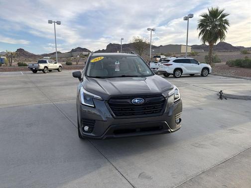 Magnetite Gray Metallic 2024 Subaru Forester Premium