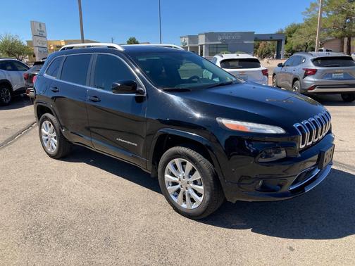2017 Jeep Cherokee Overland