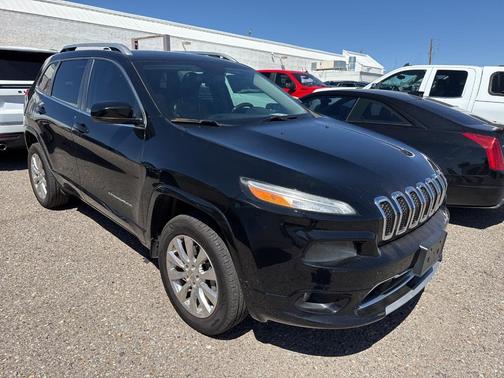 2017 Jeep Cherokee Overland