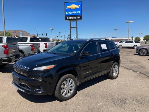 2017 Jeep Cherokee Overland
