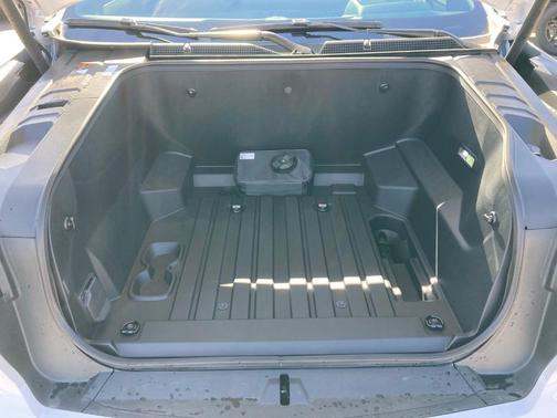 Summit White 2025 Chevrolet Silverado EV RST