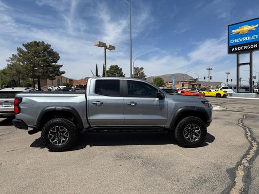 2025 Chevrolet Colorado ZR2