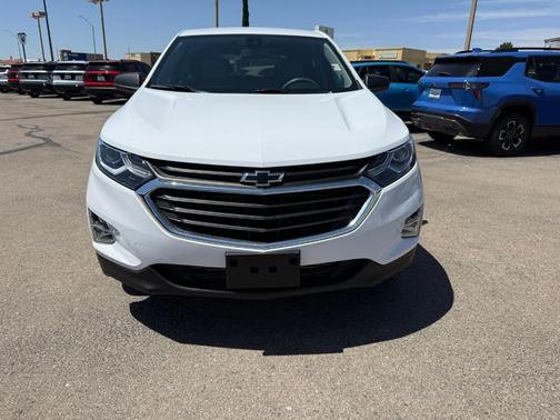 Summit White 2021 Chevrolet Equinox LS