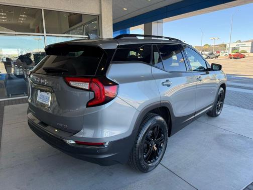 2024 GMC Terrain AT4