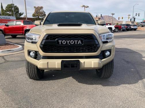2020 Toyota Tacoma TRD Sport