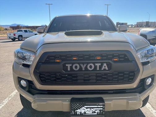 2020 Toyota Tacoma TRD Sport