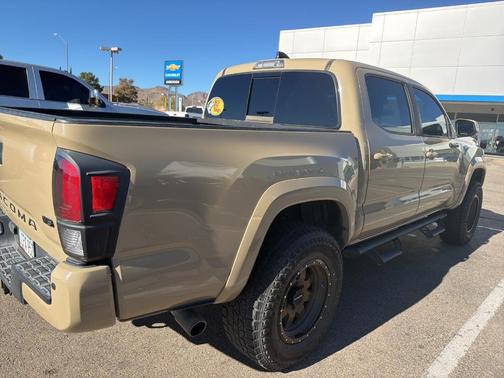 2020 Toyota Tacoma TRD Sport