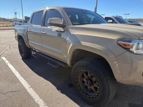 2020 Toyota Tacoma TRD Sport