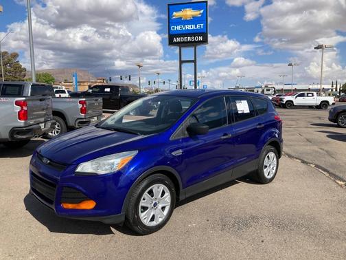 2016 Ford Escape S