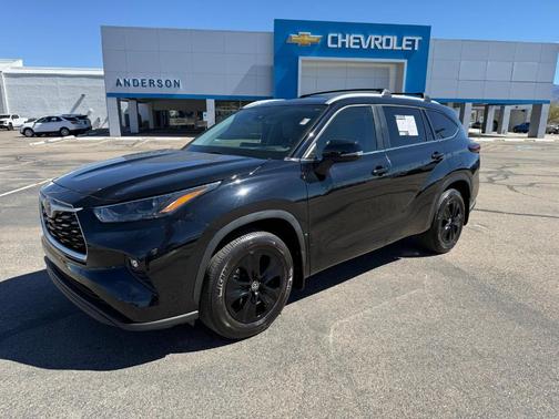 2024 Toyota Highlander XLE