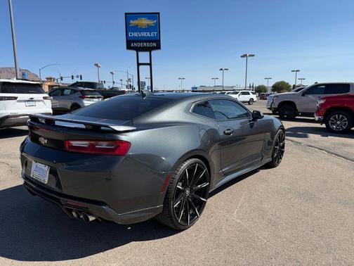 Nightfall Gray Metallic 2017 Chevrolet Camaro 2SS