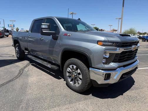 Sterling Gray Metallic 2026 Chevrolet Silverado 3500 LT