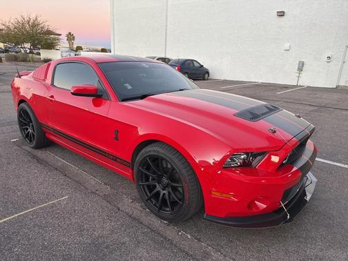 2014 Ford Shelby GT500 Base