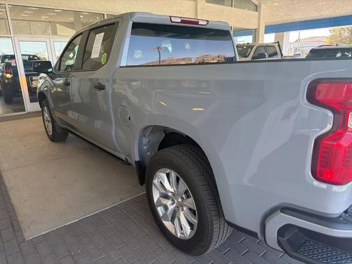 Slate Gray Metallic 2024 Chevrolet Silverado 1500 Custom