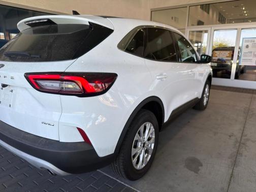 Oxford White 2024 Ford Escape Active