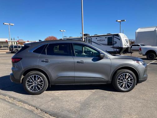 2025 Ford Escape PHEV