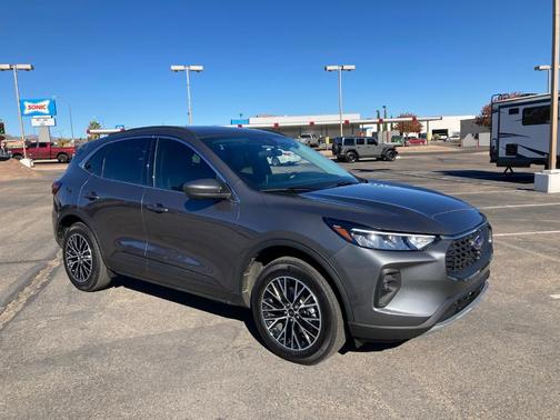 2025 Ford Escape PHEV