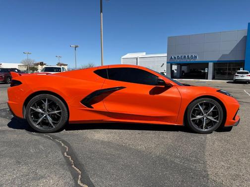 2020 Chevrolet Corvette Stingray w/2LT