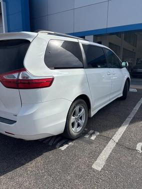 2019 Toyota Sienna L