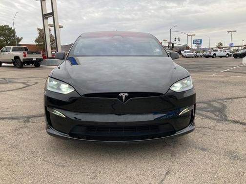 2024 Tesla Model X Base