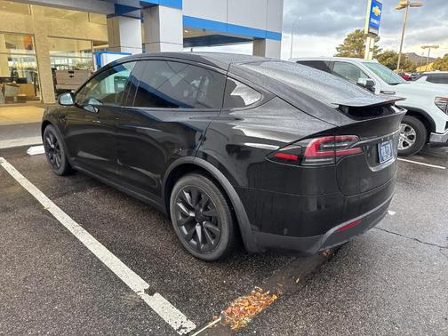2024 Tesla Model X Base